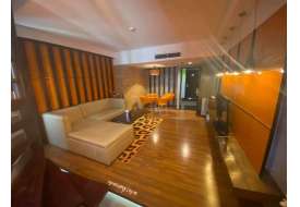 Duplex Design Suite Room
