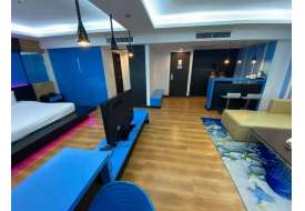 Cool Suite Room