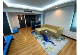 Cool Suite Room