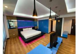 Cool Suite Room